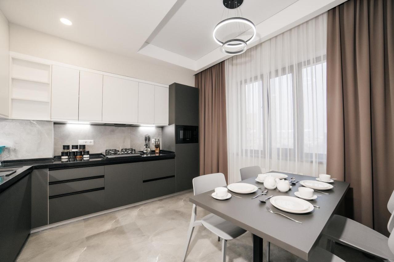 Solutel Apartments-32 บิชเคก ภายนอก รูปภาพ
